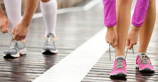 nouez vos lacets avant de courir pour perdre du poids